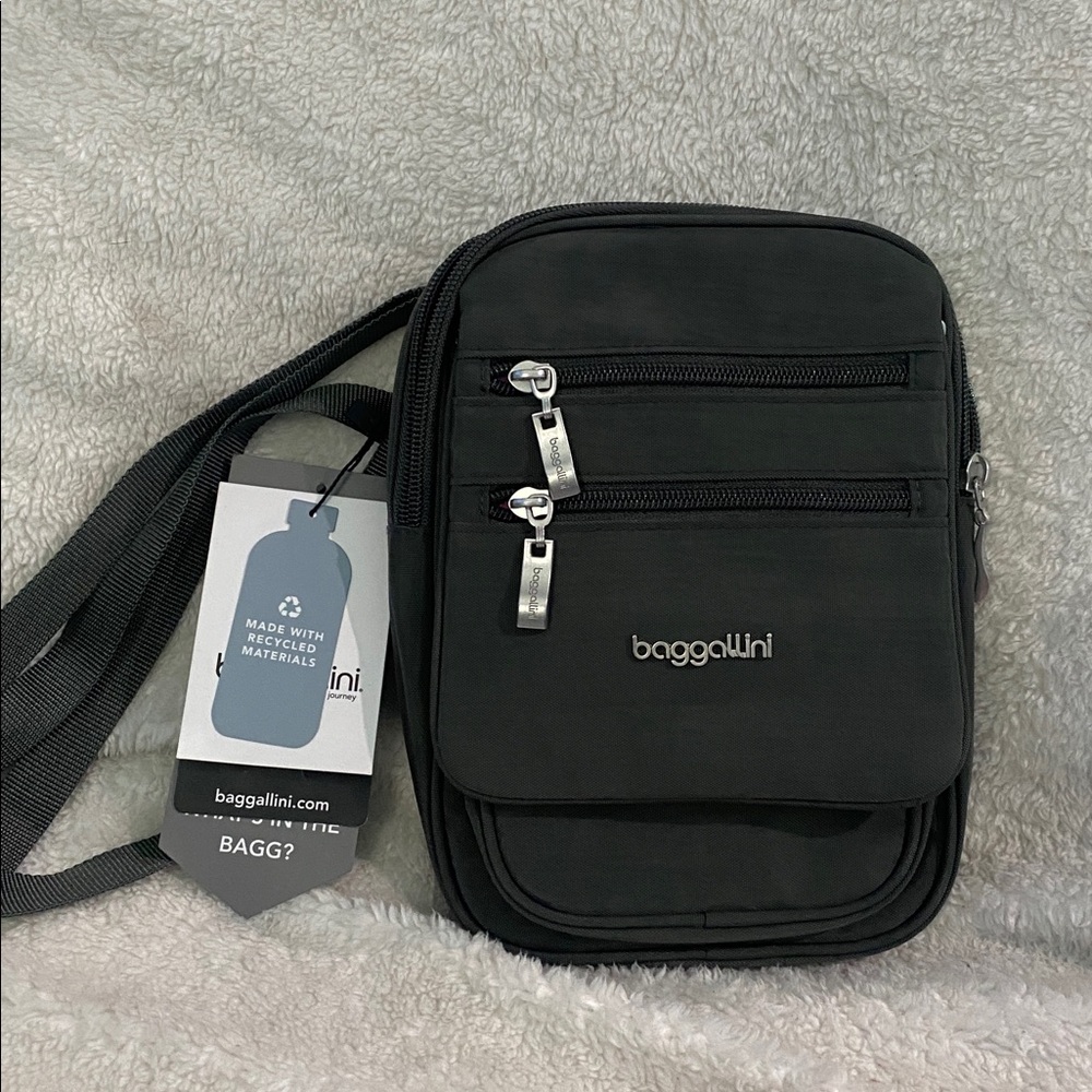Baggallini RFID Journey Crossbody, Gray
